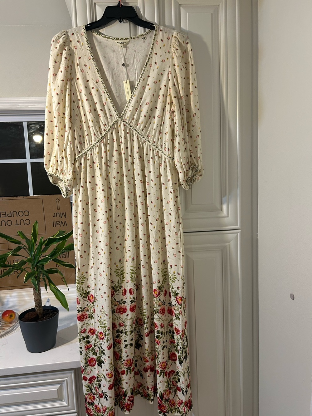 Max Studio Cream Floral Maxi Dress with Red & Green Border